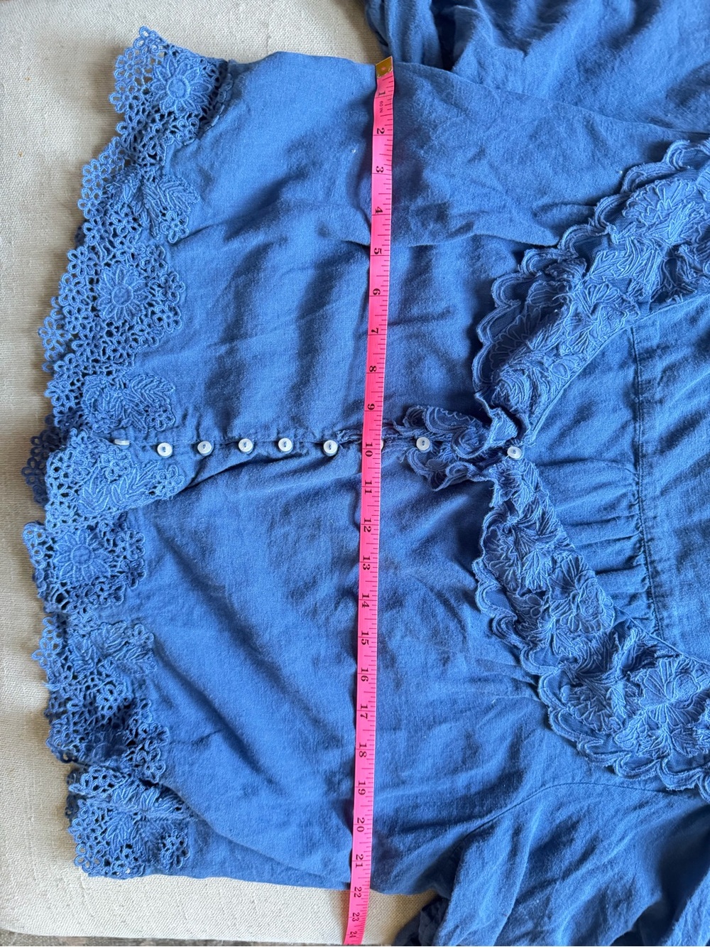 Linen Blend Lace-Collar Blouse - Picture 8 of 9